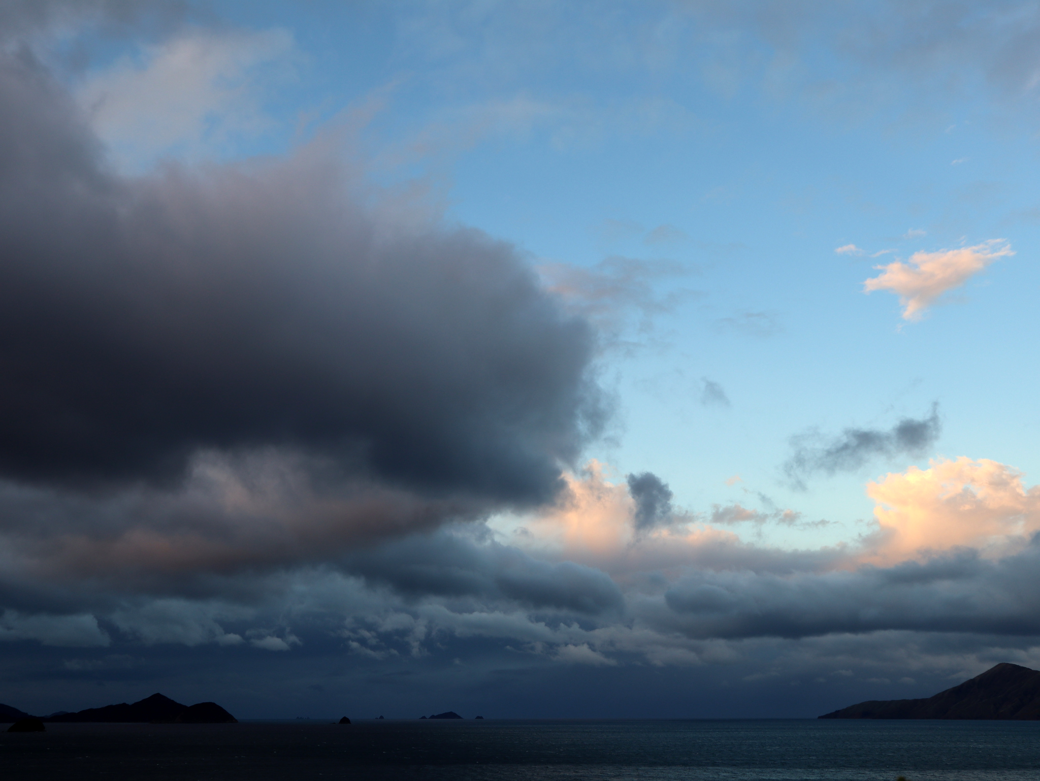As the weather moved off, the sky had amazing clouds